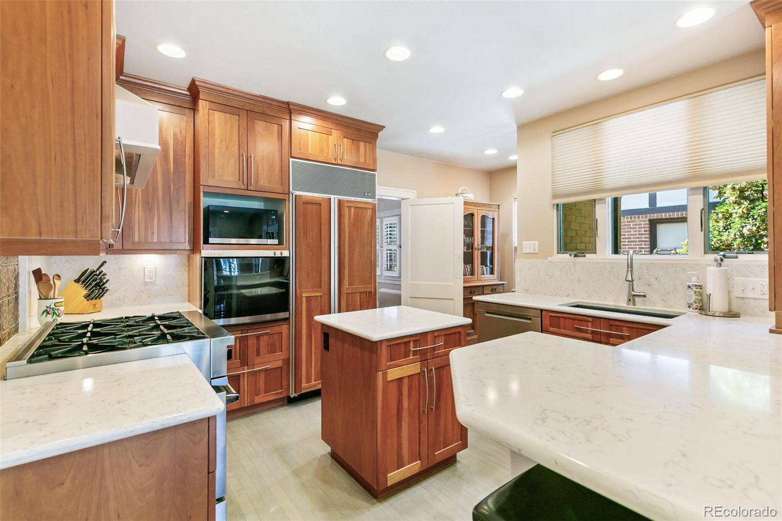 Photo of Listing #6732052