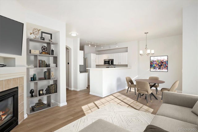 8547 S Upham Way, Littleton