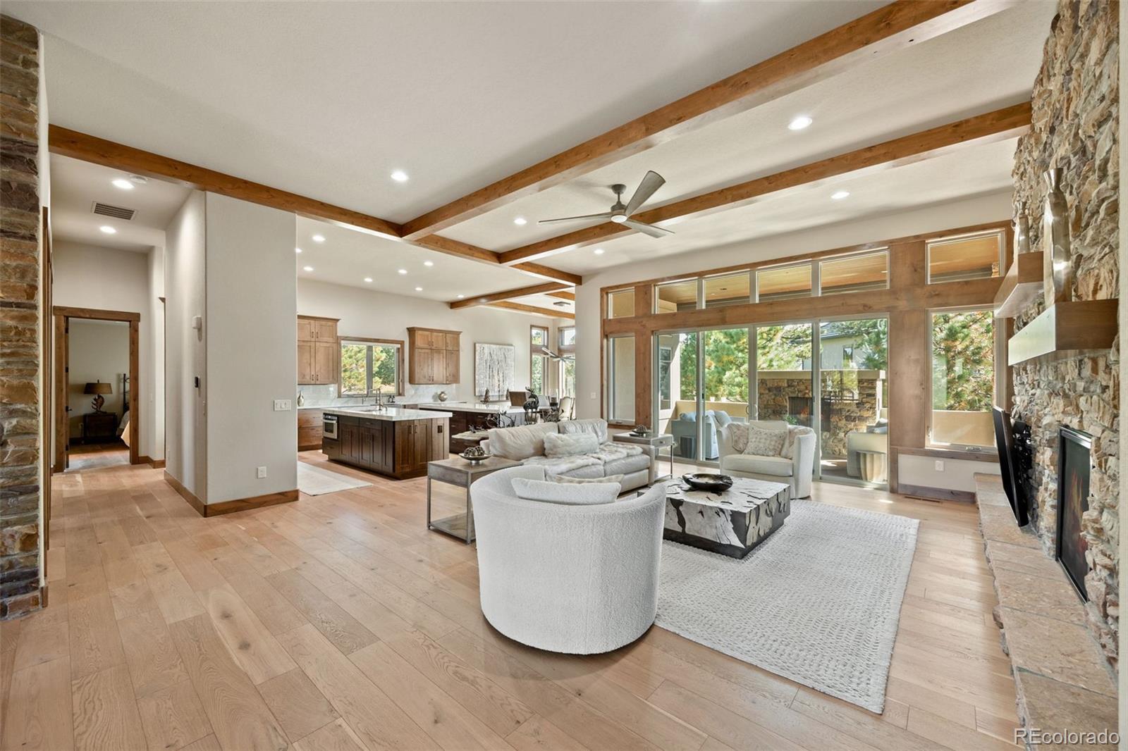 Photo of Listing #6758719