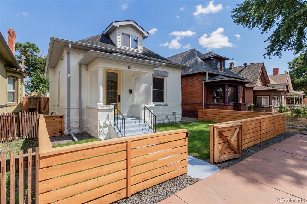 616 Fox Street, Denver