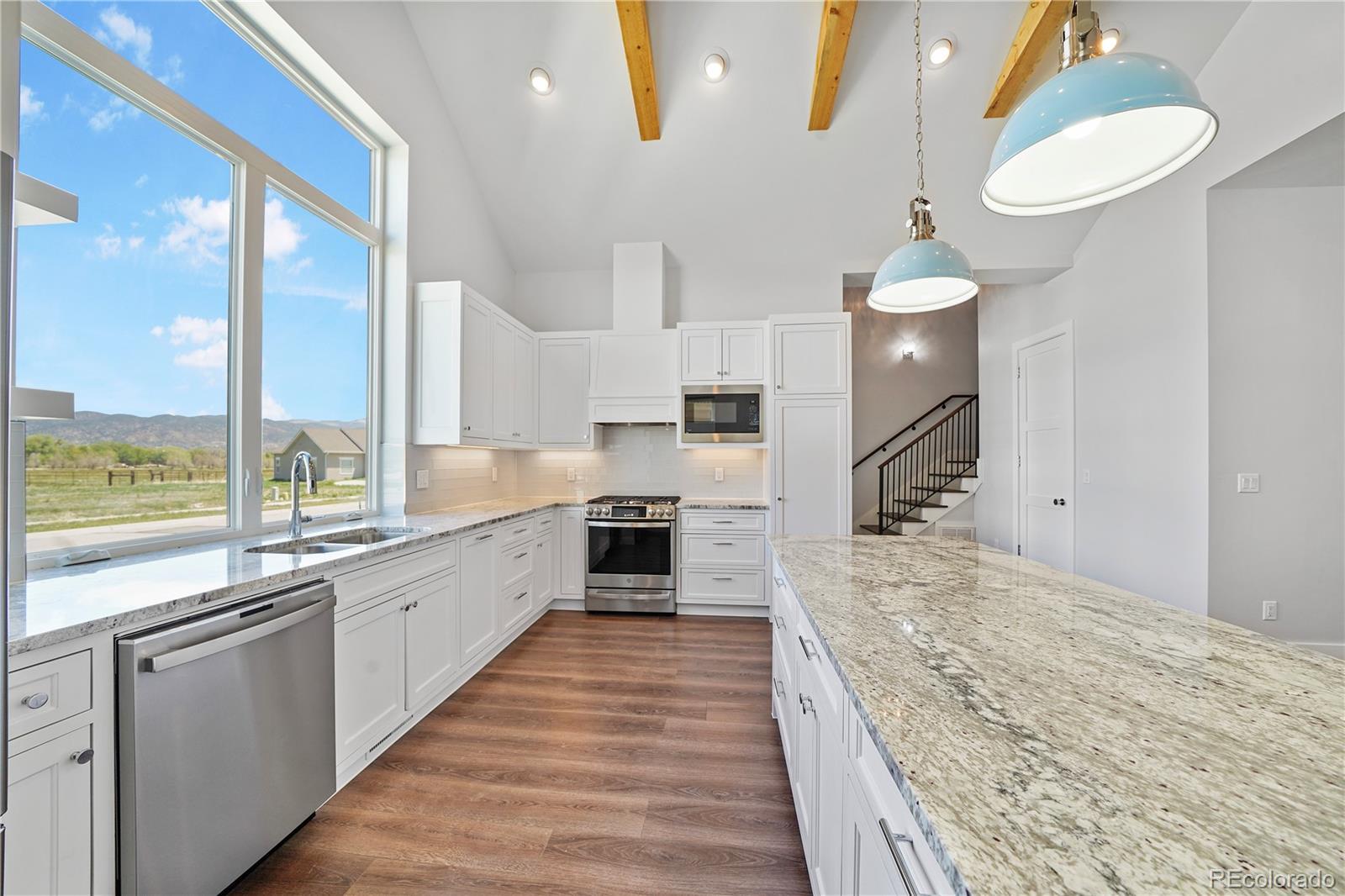 Photo of Listing #6786445