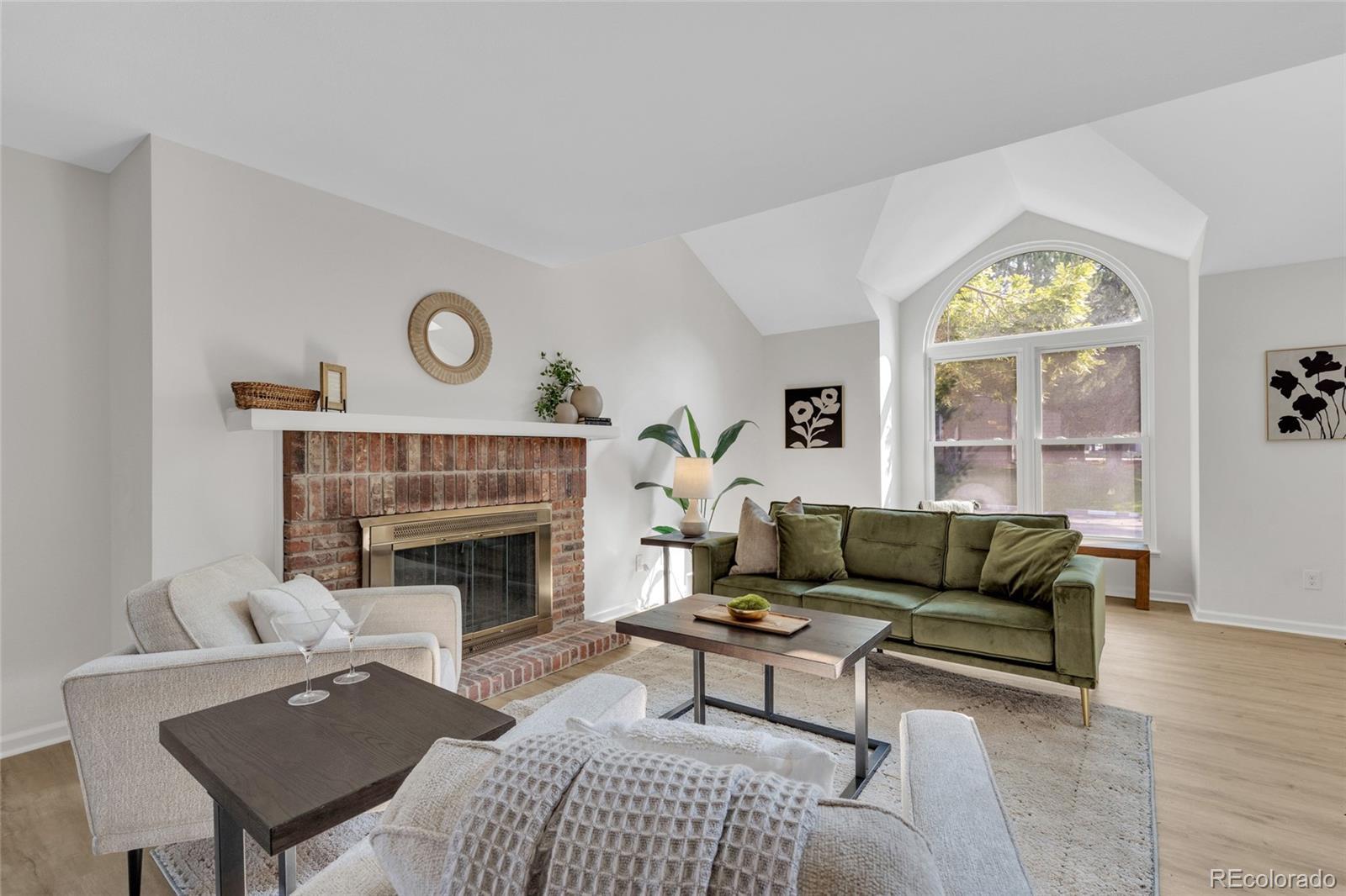 Photo of Listing #6792764