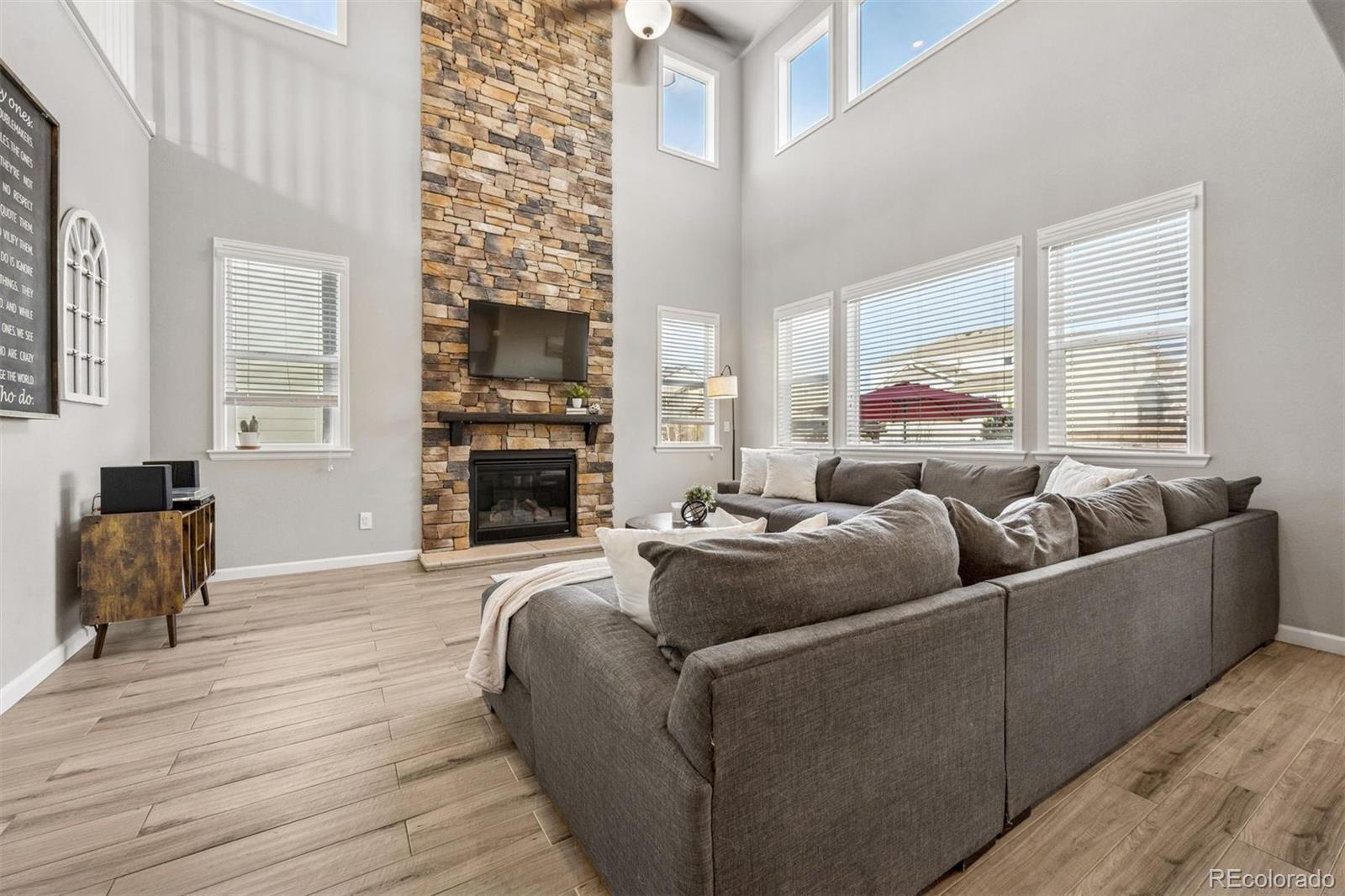 Photo of Listing #6793958