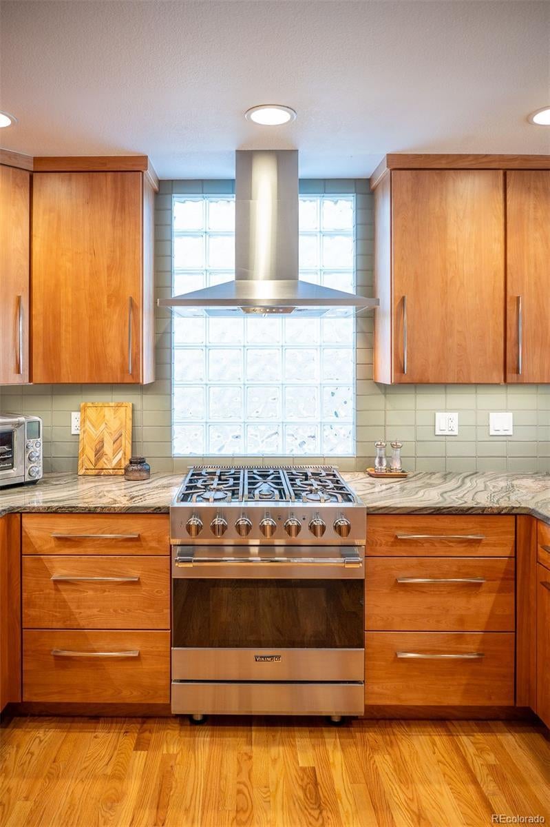 Photo of Listing #6852139