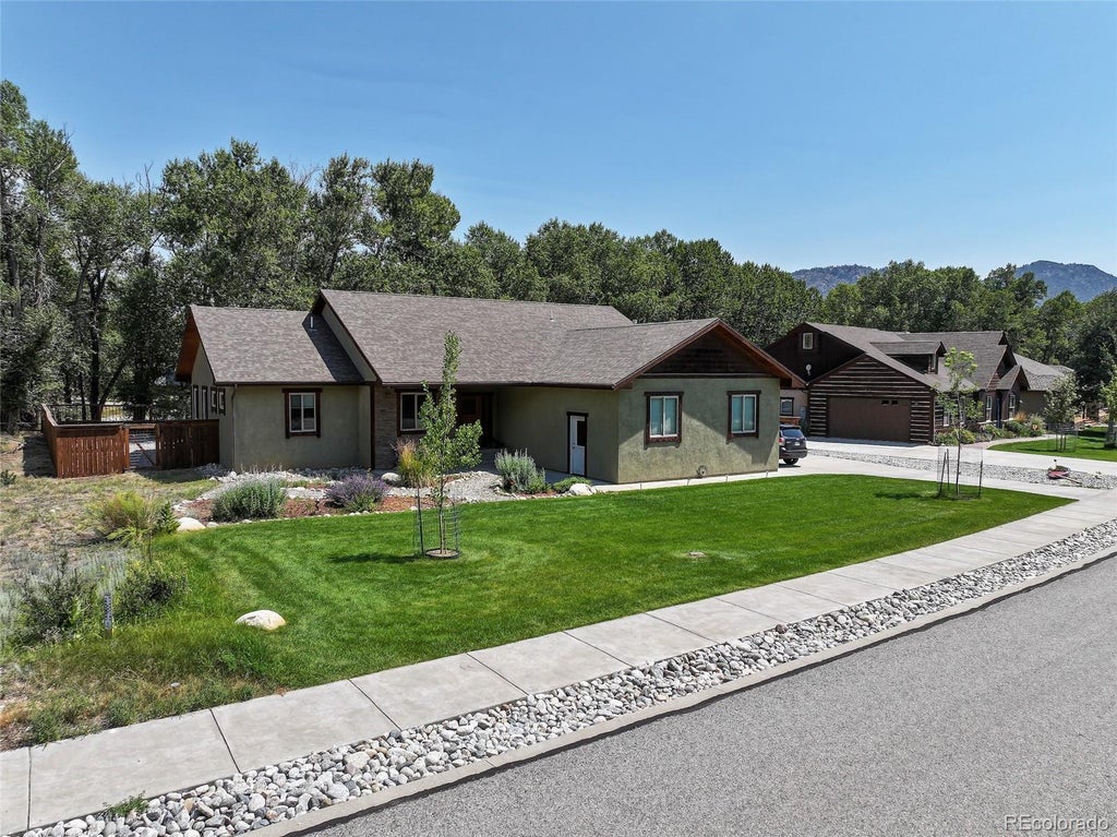 124 Meadow Lane, Buena Vista