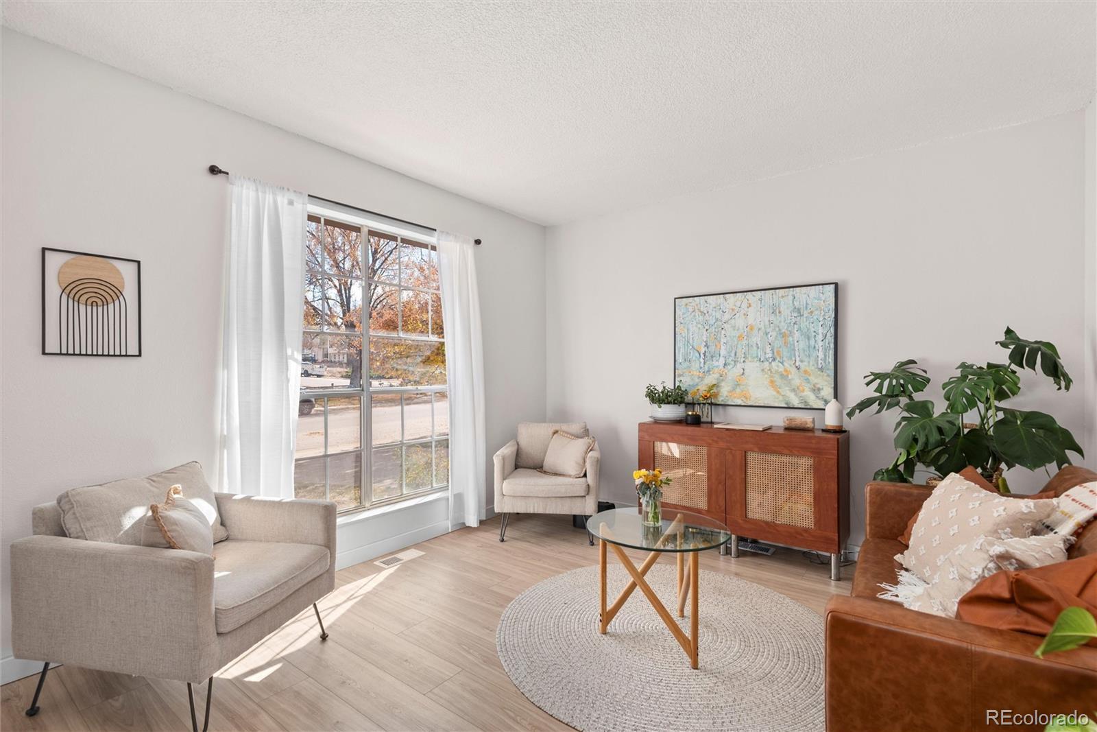 Photo of Listing #6855355