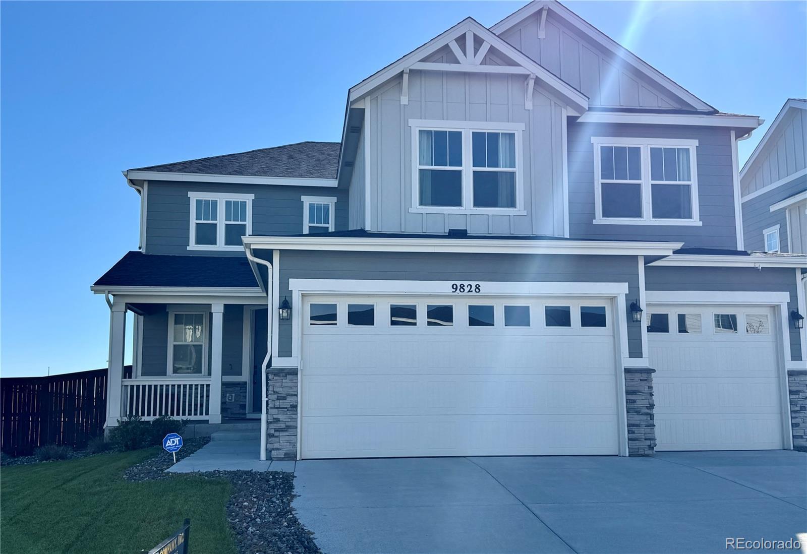 Photo of Listing #6880198