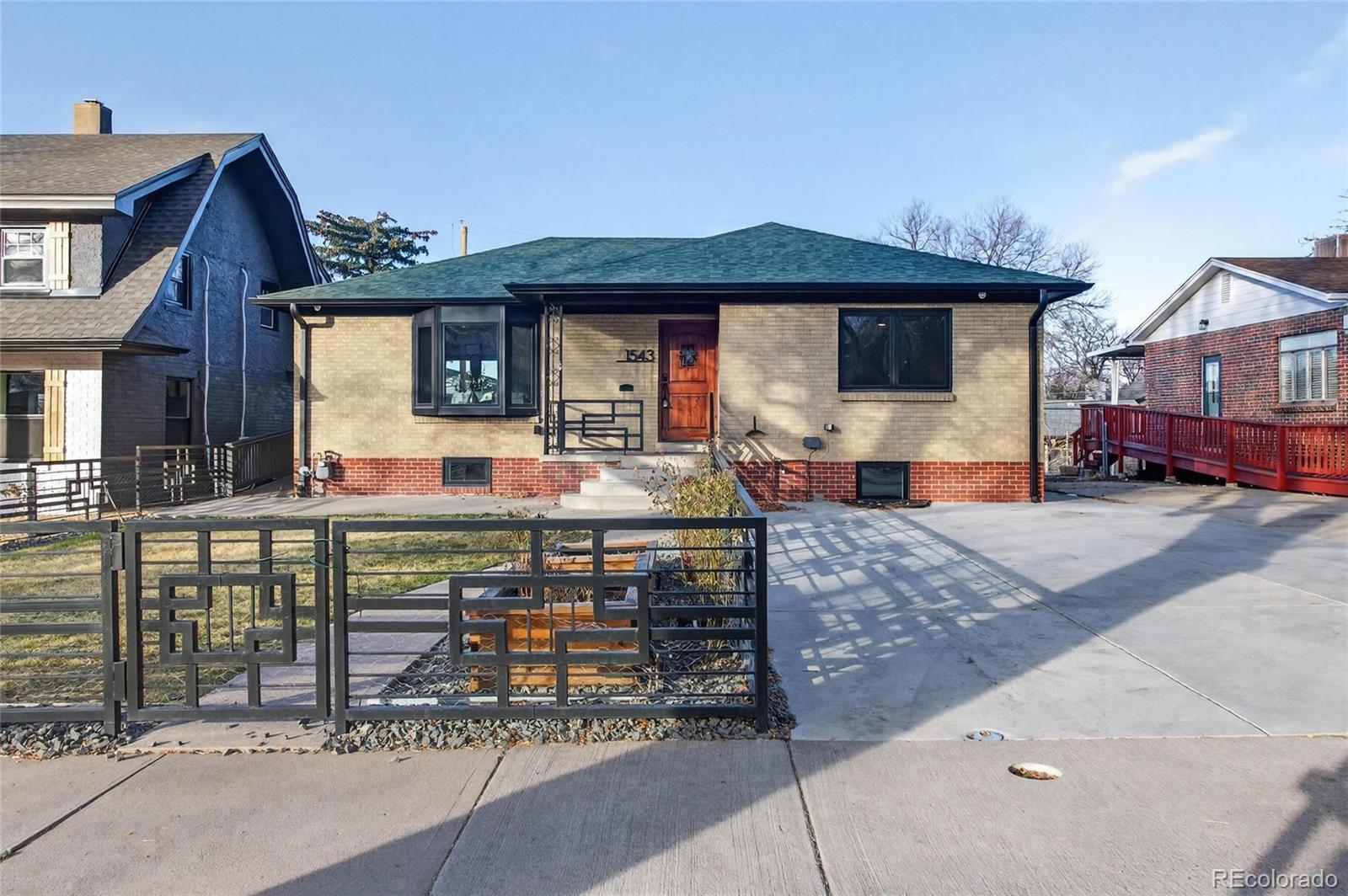 Photo of Listing #6881556