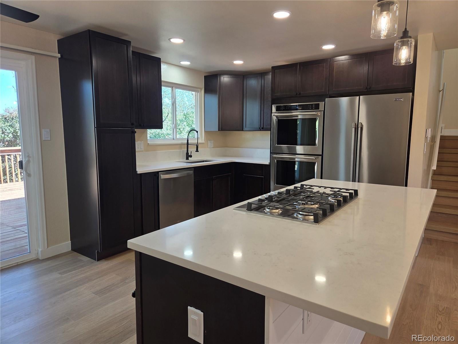 Photo of Listing #6901587