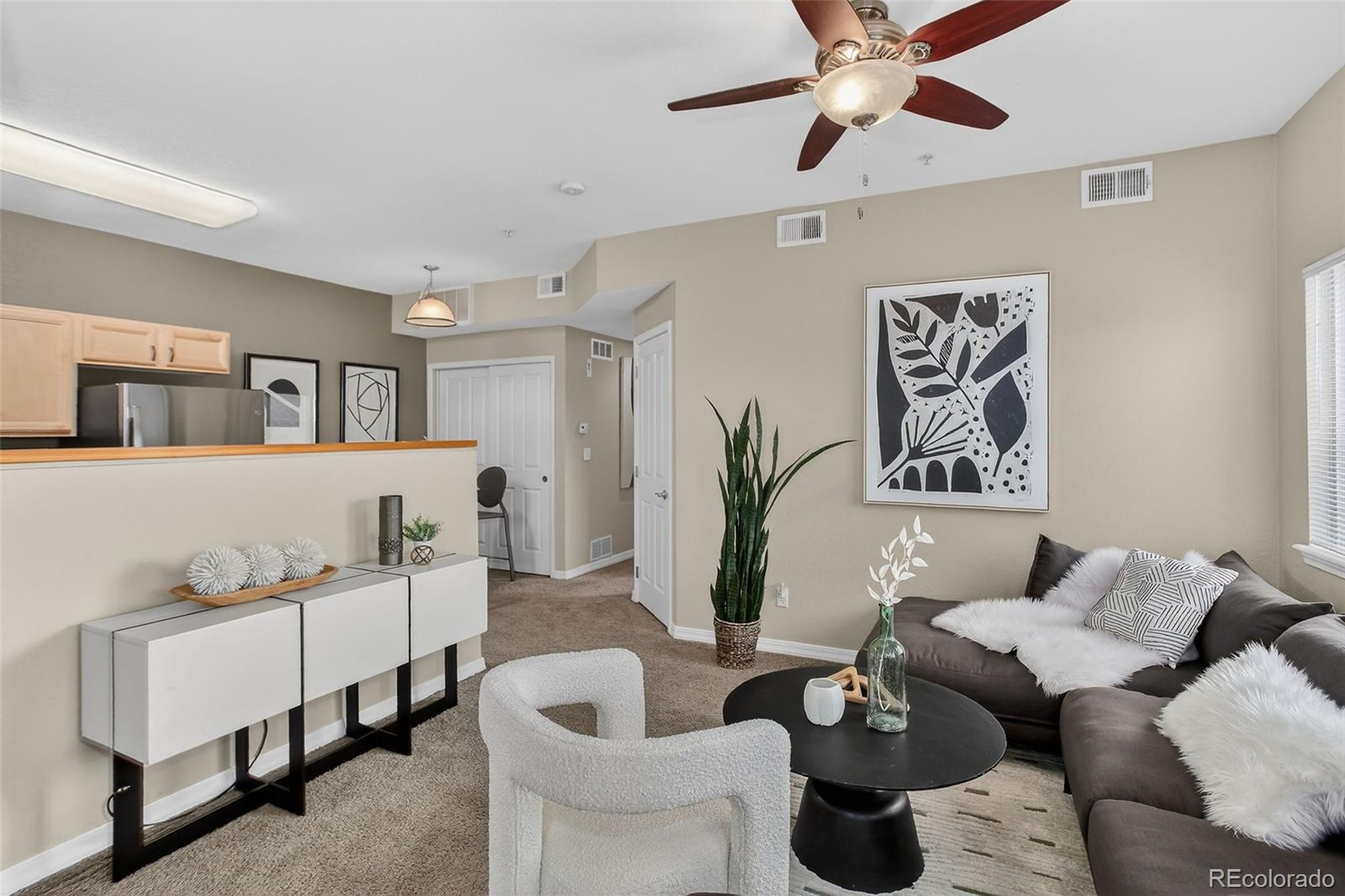 Photo of Listing #6905437