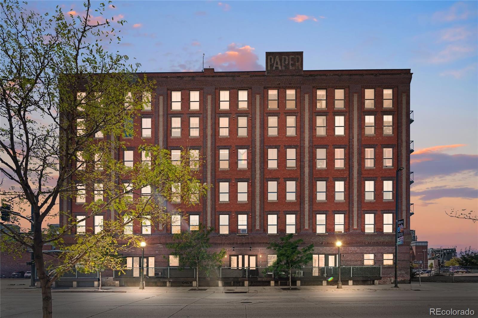 Photo of Listing #6931893