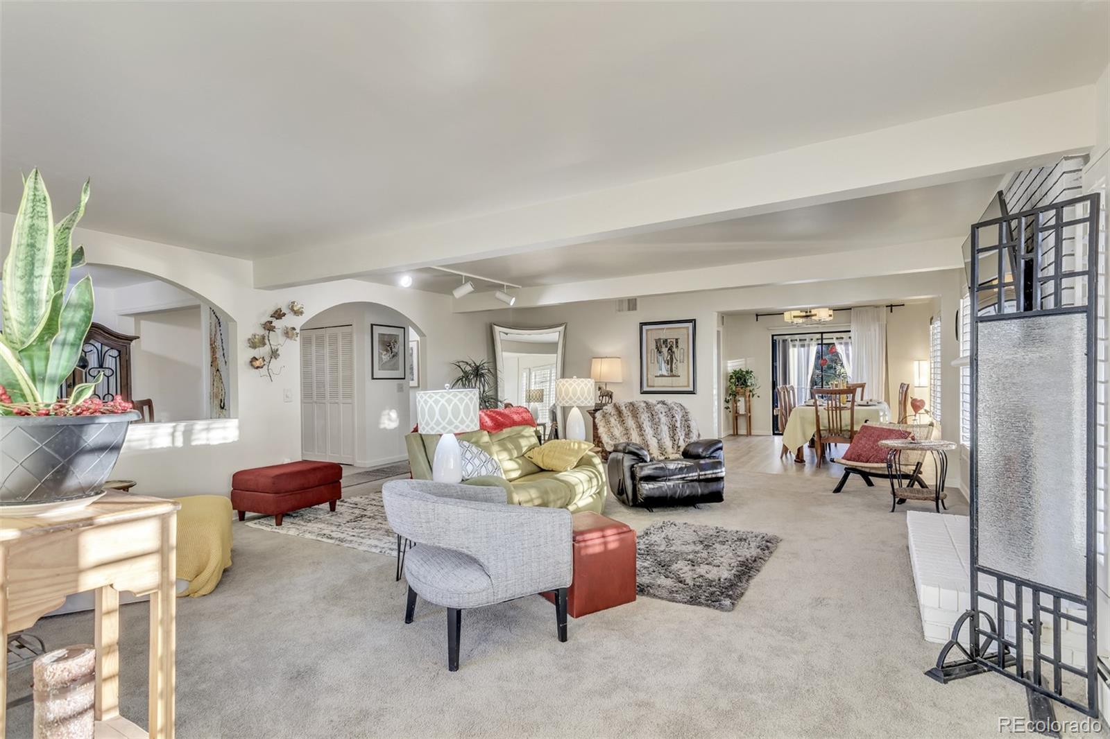 Photo of Listing #6980359