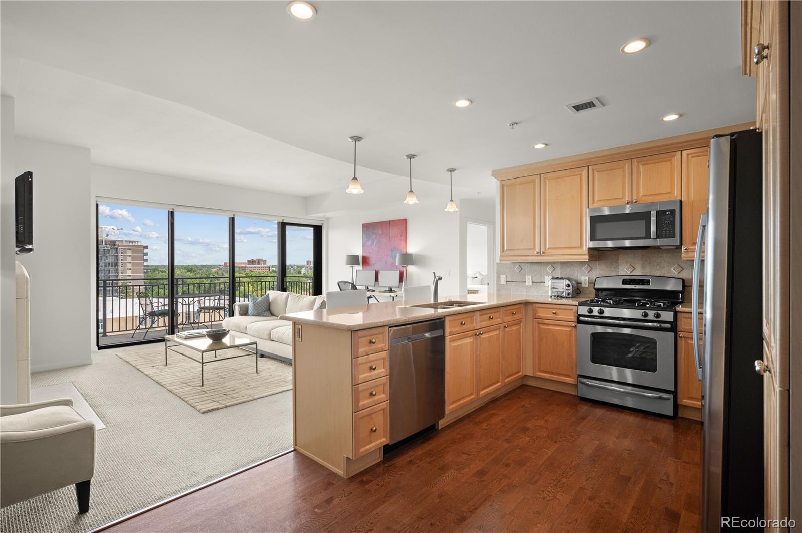 Photo of Listing #6990015