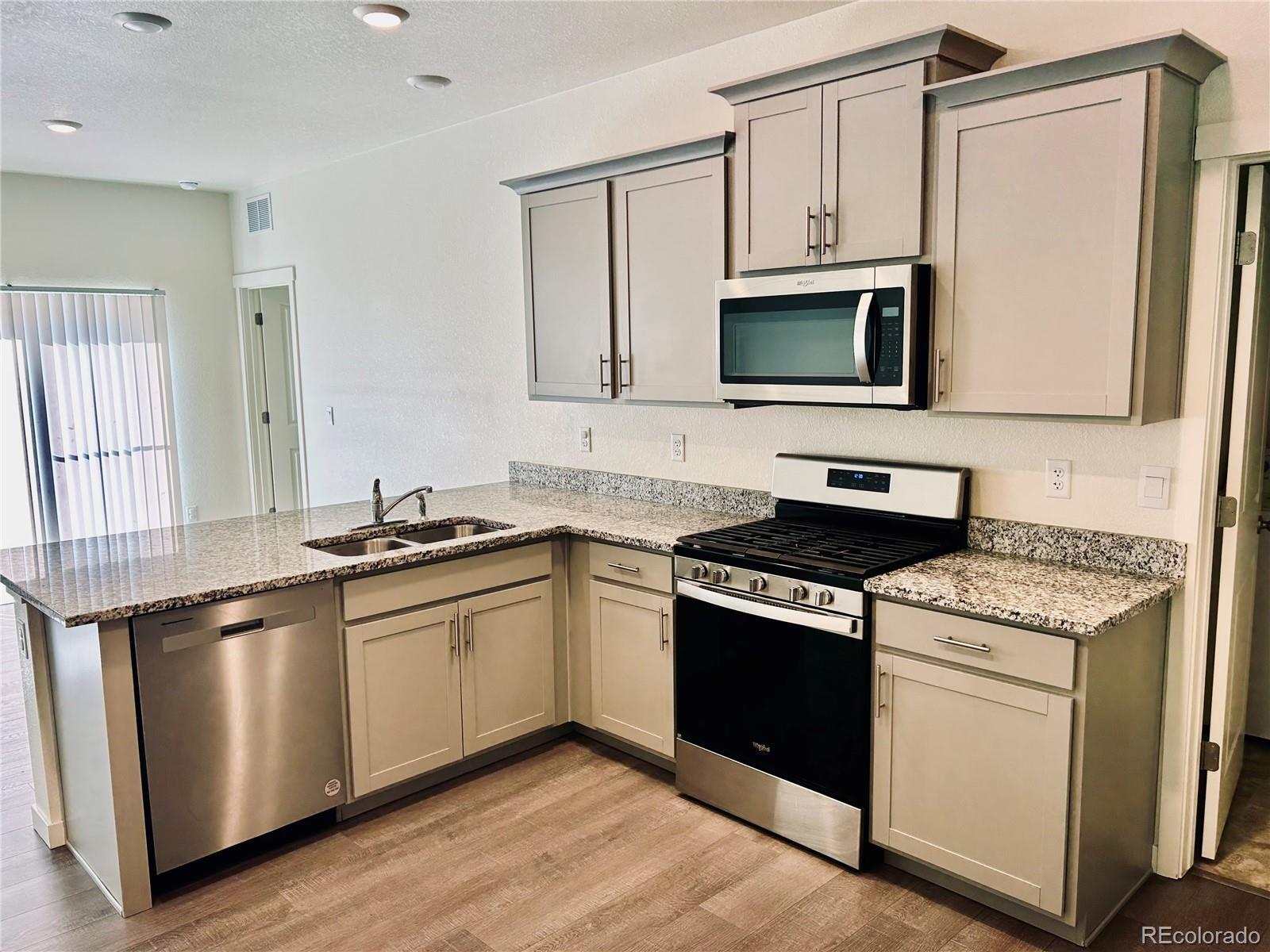 Photo of Listing #7005054