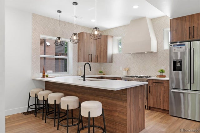 2849 N Vine Street, Denver