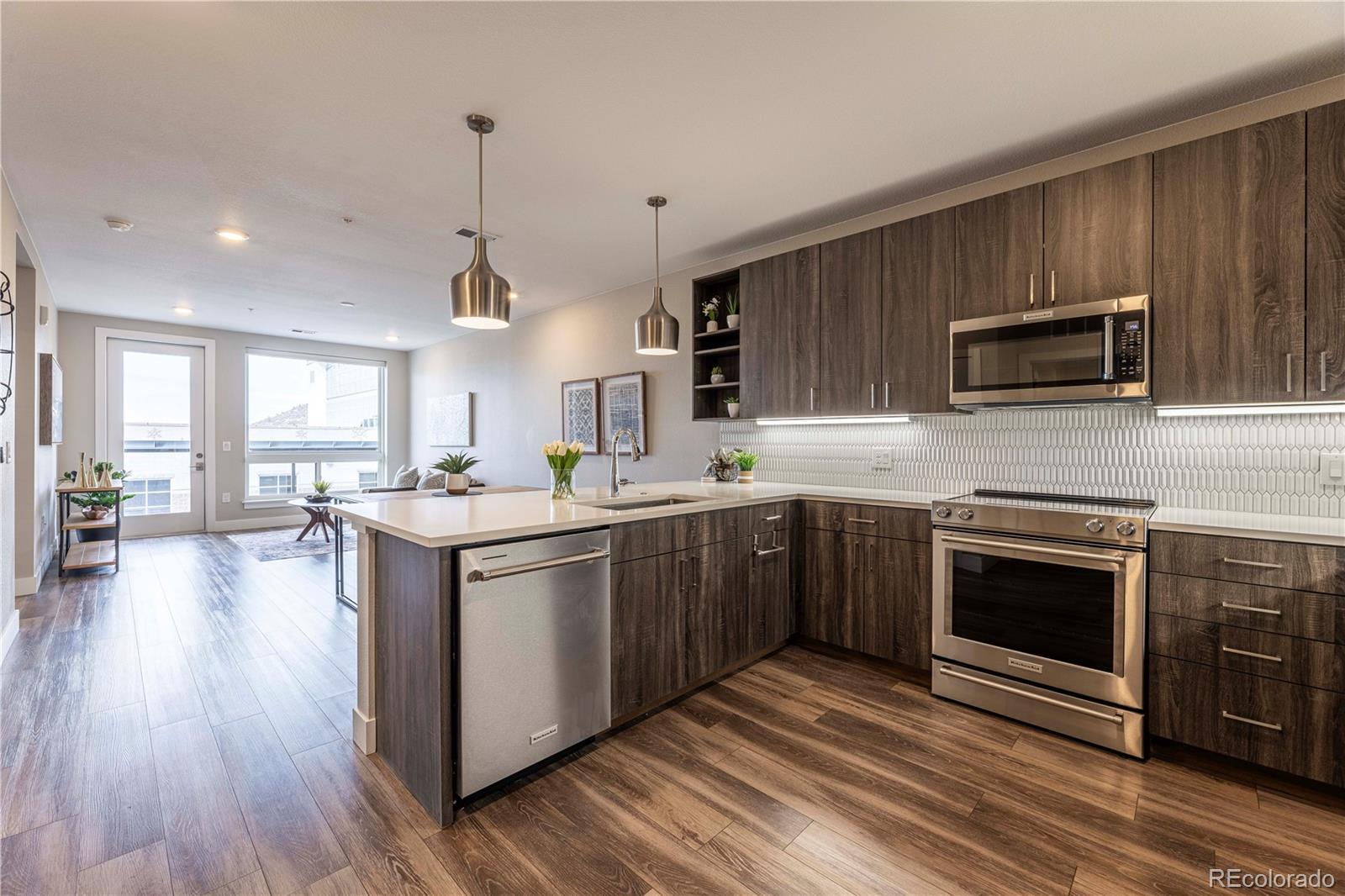 Photo of Listing #7227713