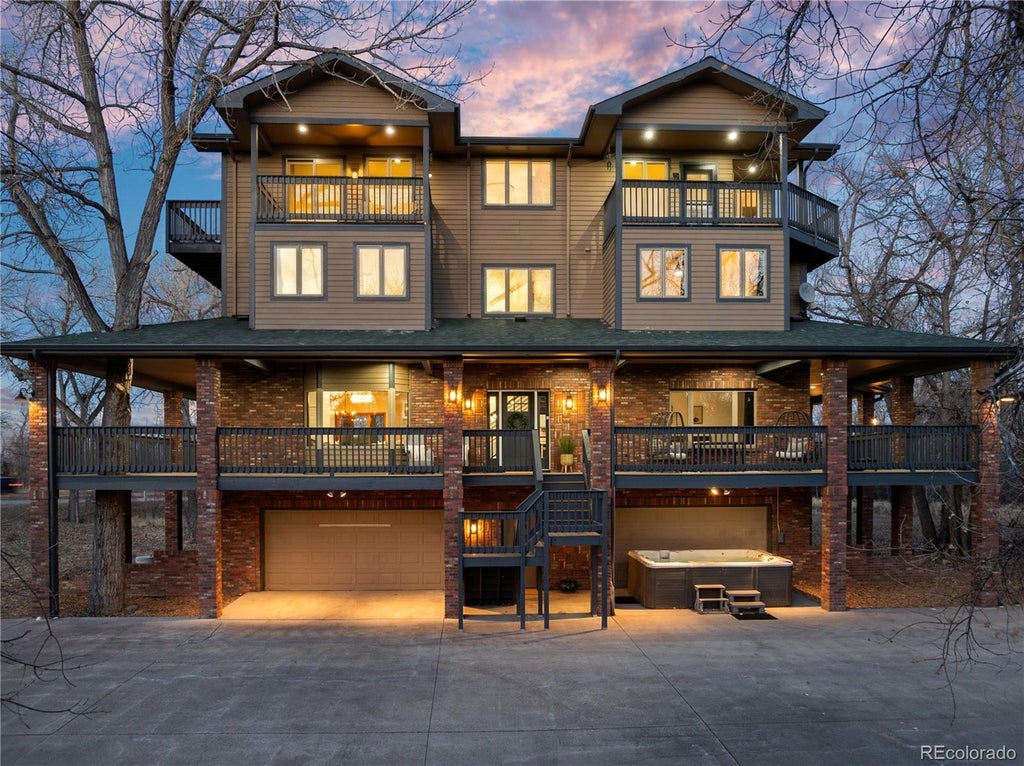 9350 W Florida Avenue, Lakewood