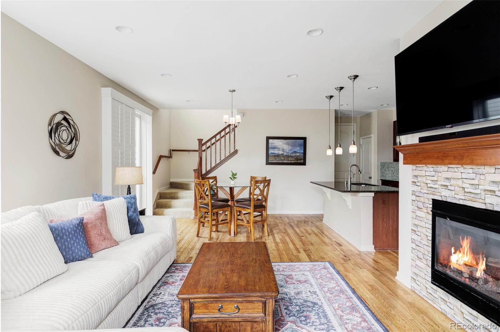 Photo of Listing #7296149