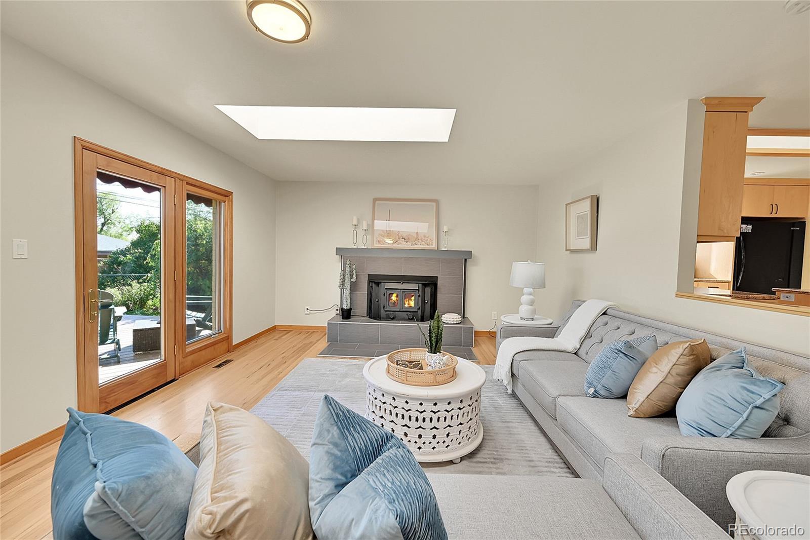 Photo of Listing #7305754