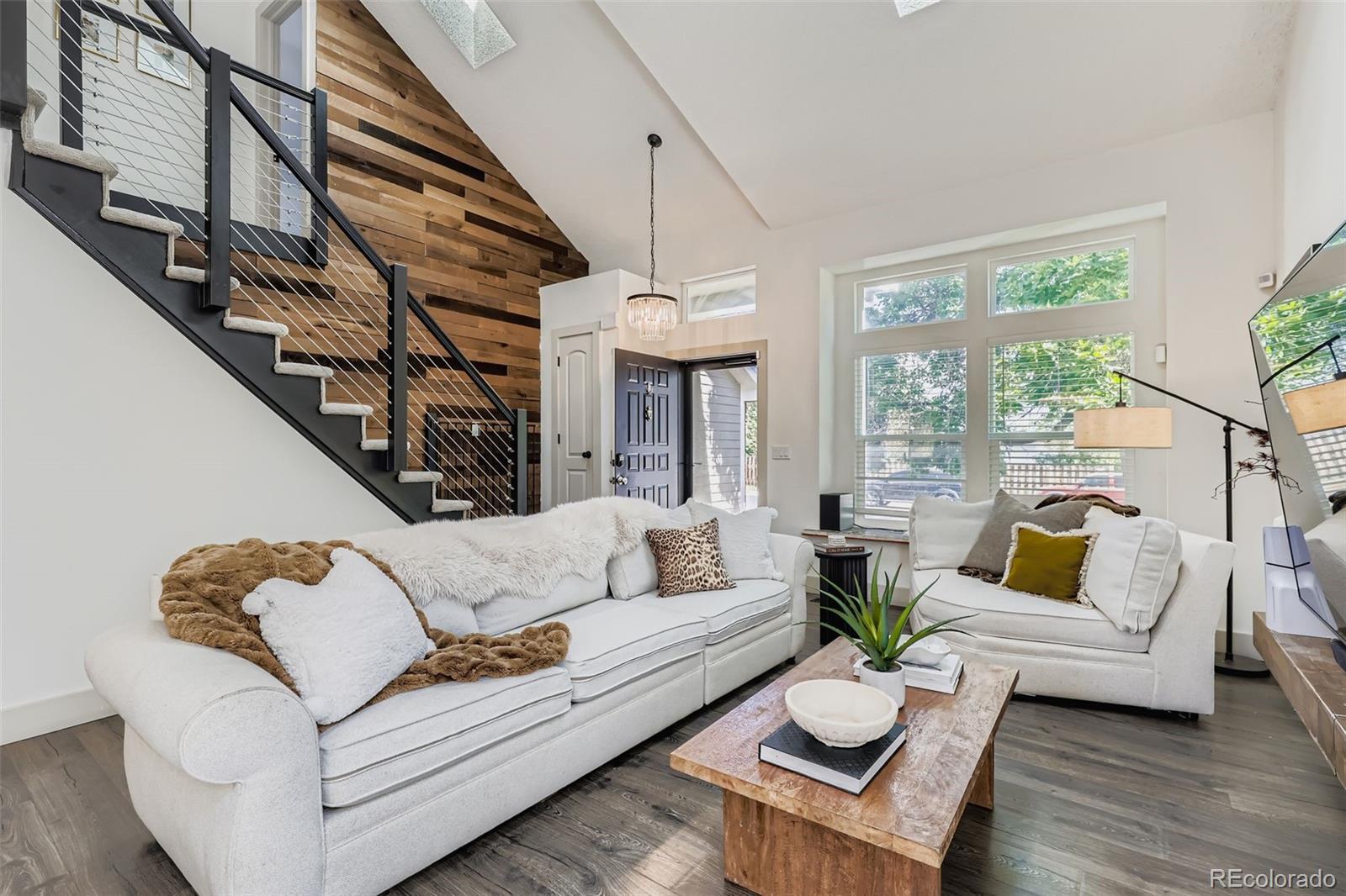 Photo of Listing #7324894