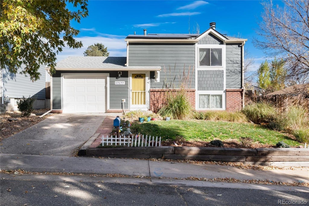 17177 E Navarro Place, Aurora