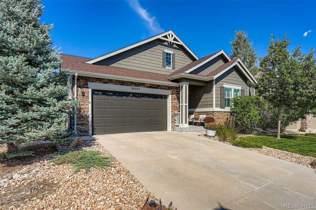 26745 E Canyon Avenue, Aurora