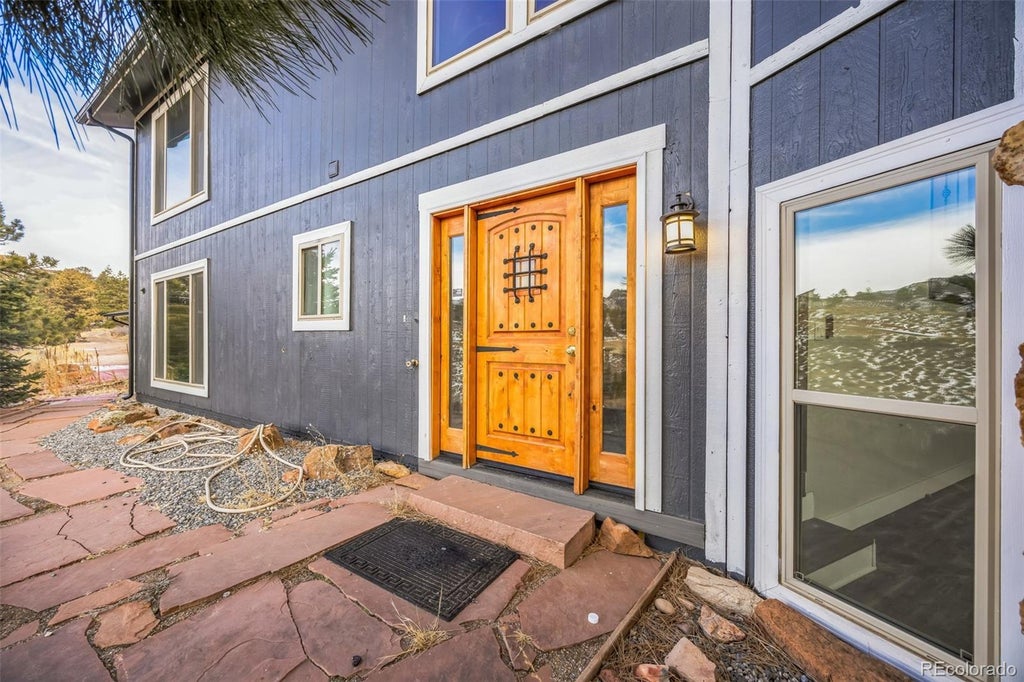 4904 Deer Trail Court, Fort Collins