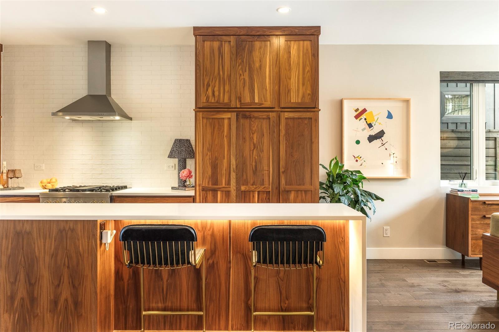 Photo of Listing #7394058