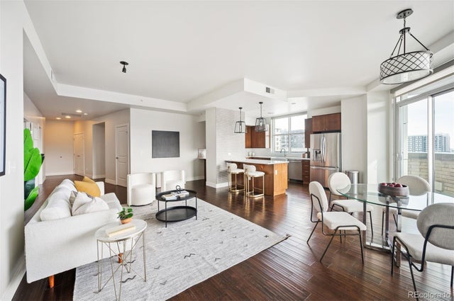 2001 Lincoln Street 722, Denver