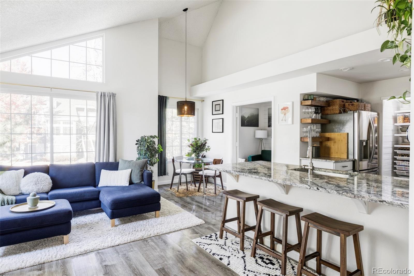 Photo of Listing #7401969