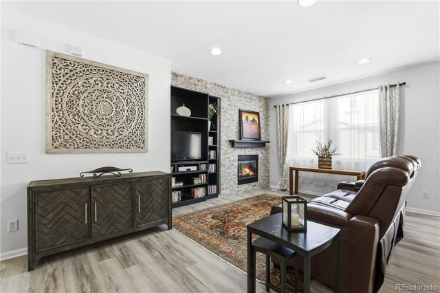 3851 Stonebrush Drive 11b, Highlands Ranch