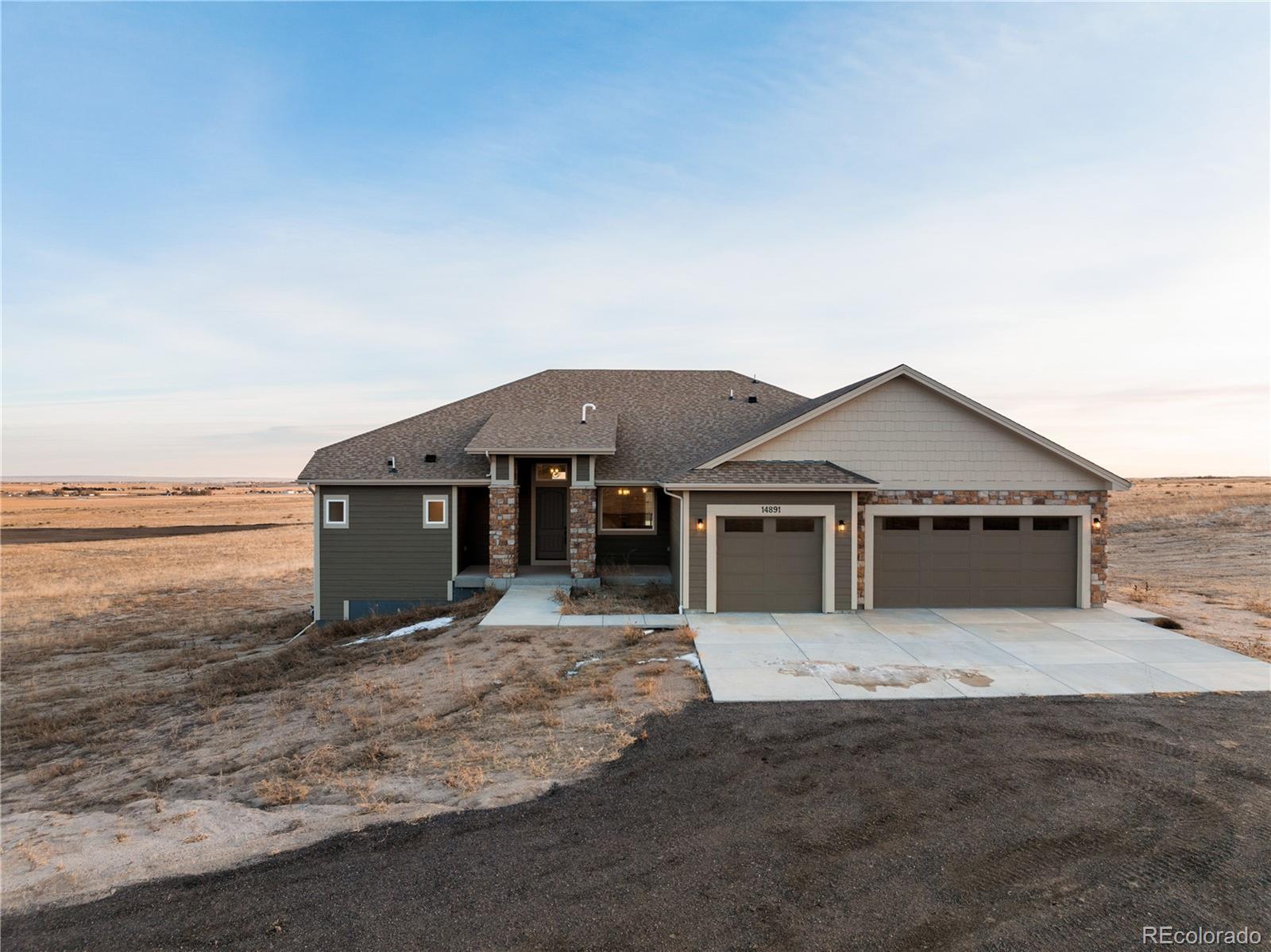 Photo of Listing #7405657