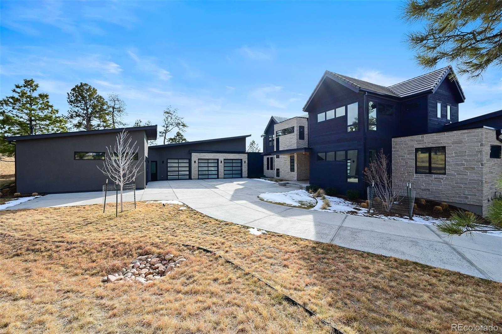 Photo of Listing #7410646