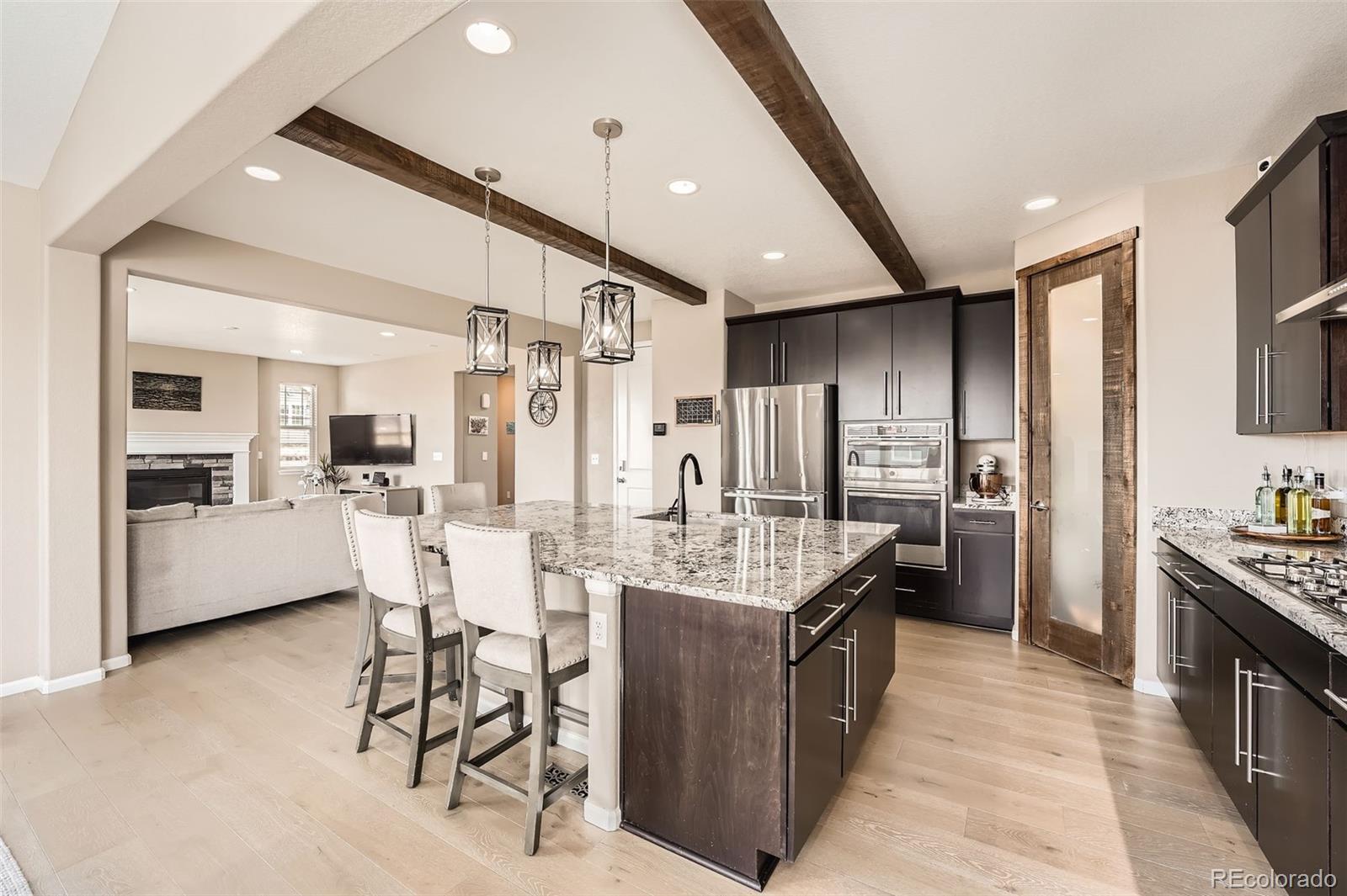 Photo of Listing #7432219