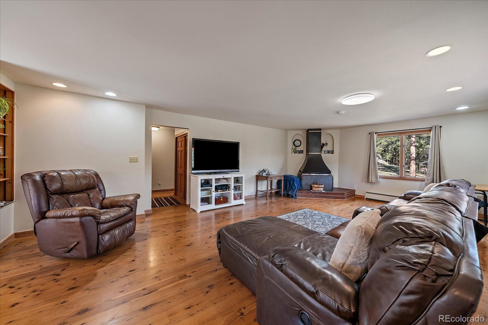 Photo of Listing #7466808