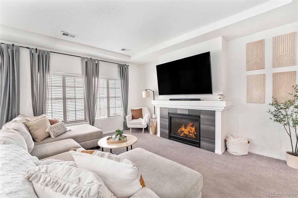 18253 E 52nd Avenue, Denver