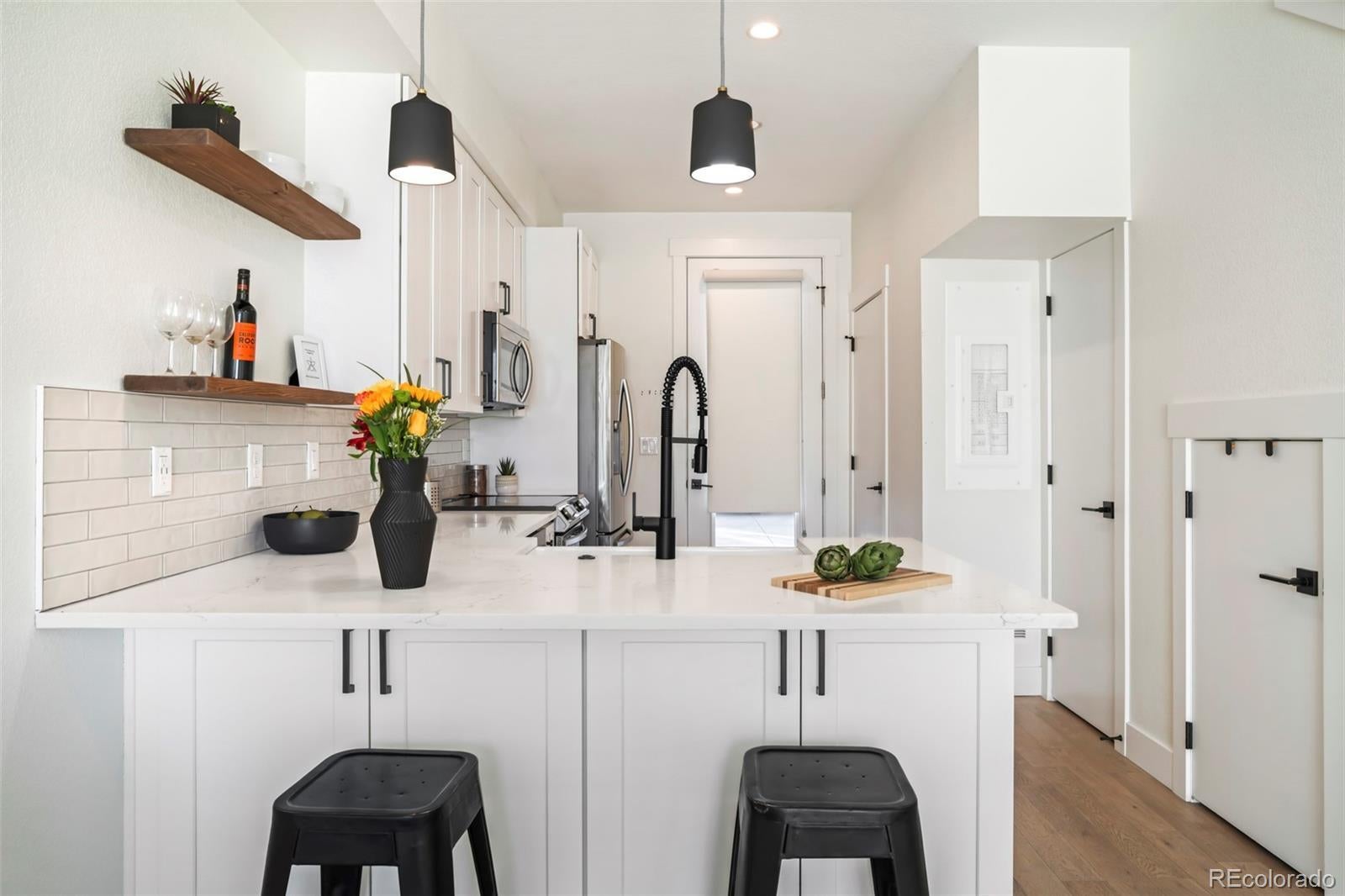 Photo of Listing #7594672