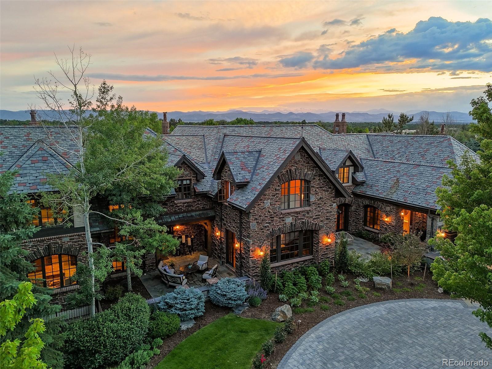 Photo of Listing #7618109