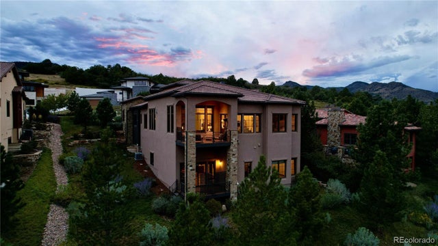 8122 Raphael Lane, Littleton