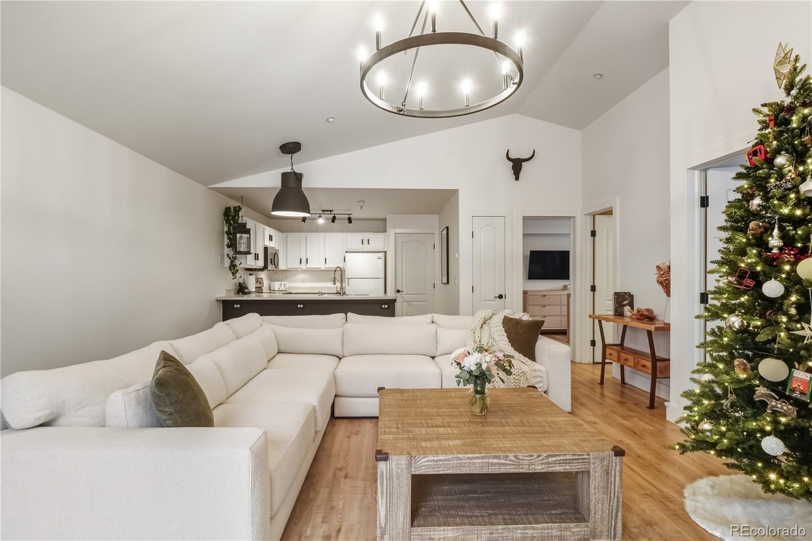 Photo of Listing #7699241