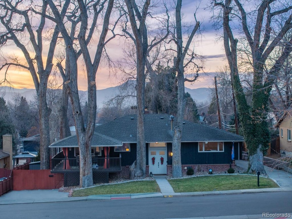 2711 S Pierce Street, Denver