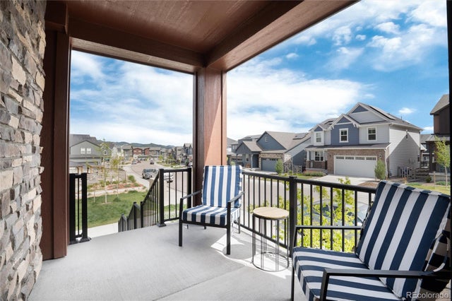 9804 Rosalee Peak Street, Littleton