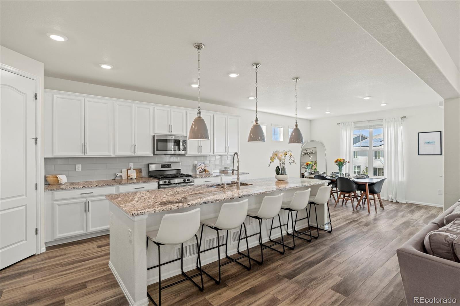 Photo of Listing #7857702