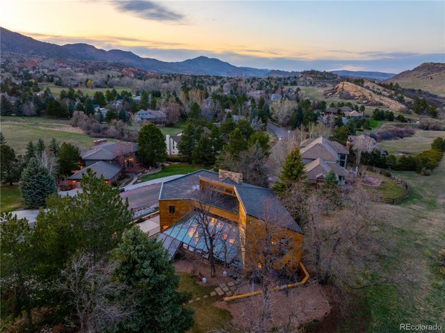 6 Blue Grouse Ridge Road, Littleton