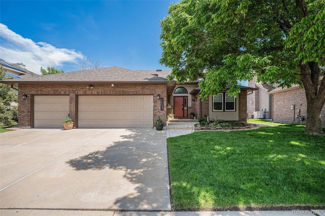 1152 Clubhouse Drive Drive, Broomfield