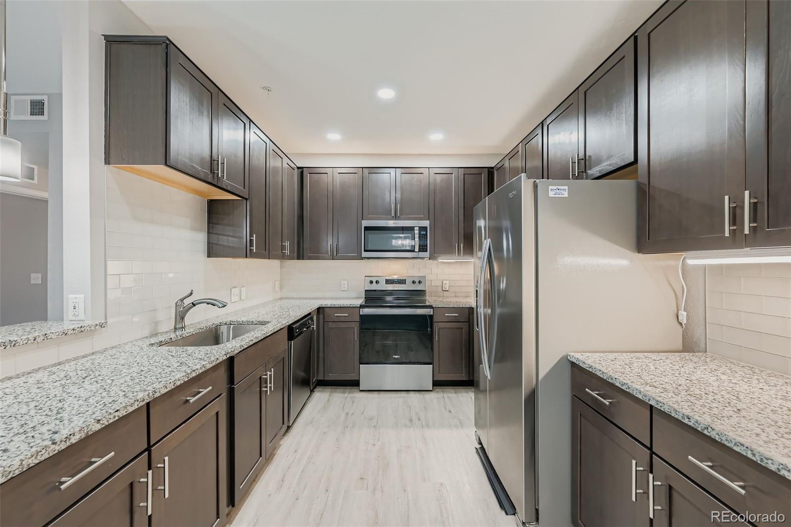 Photo of Listing #7983966