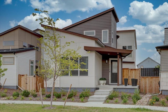 9958 E 63rd Place, Denver