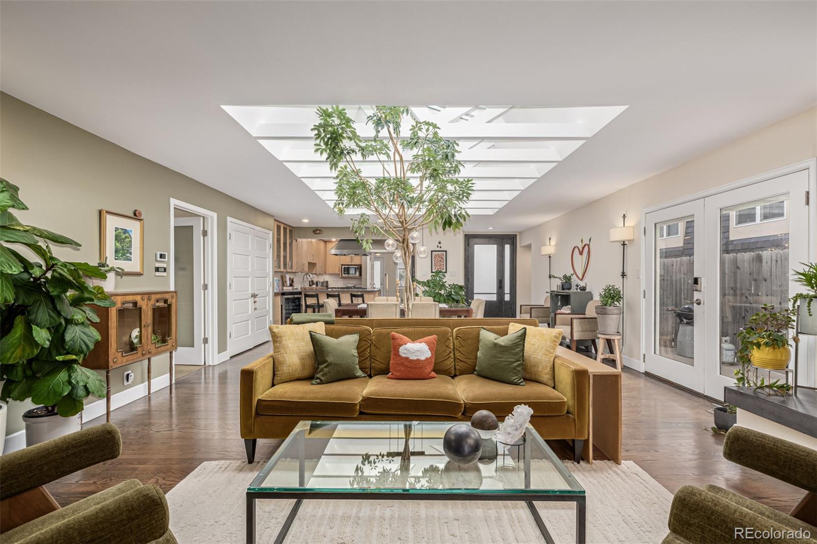 Photo of Listing #7986373