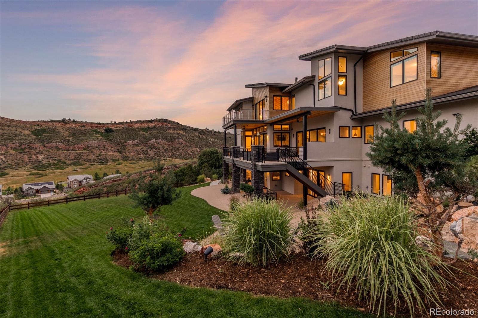 Photo of Listing #7993745