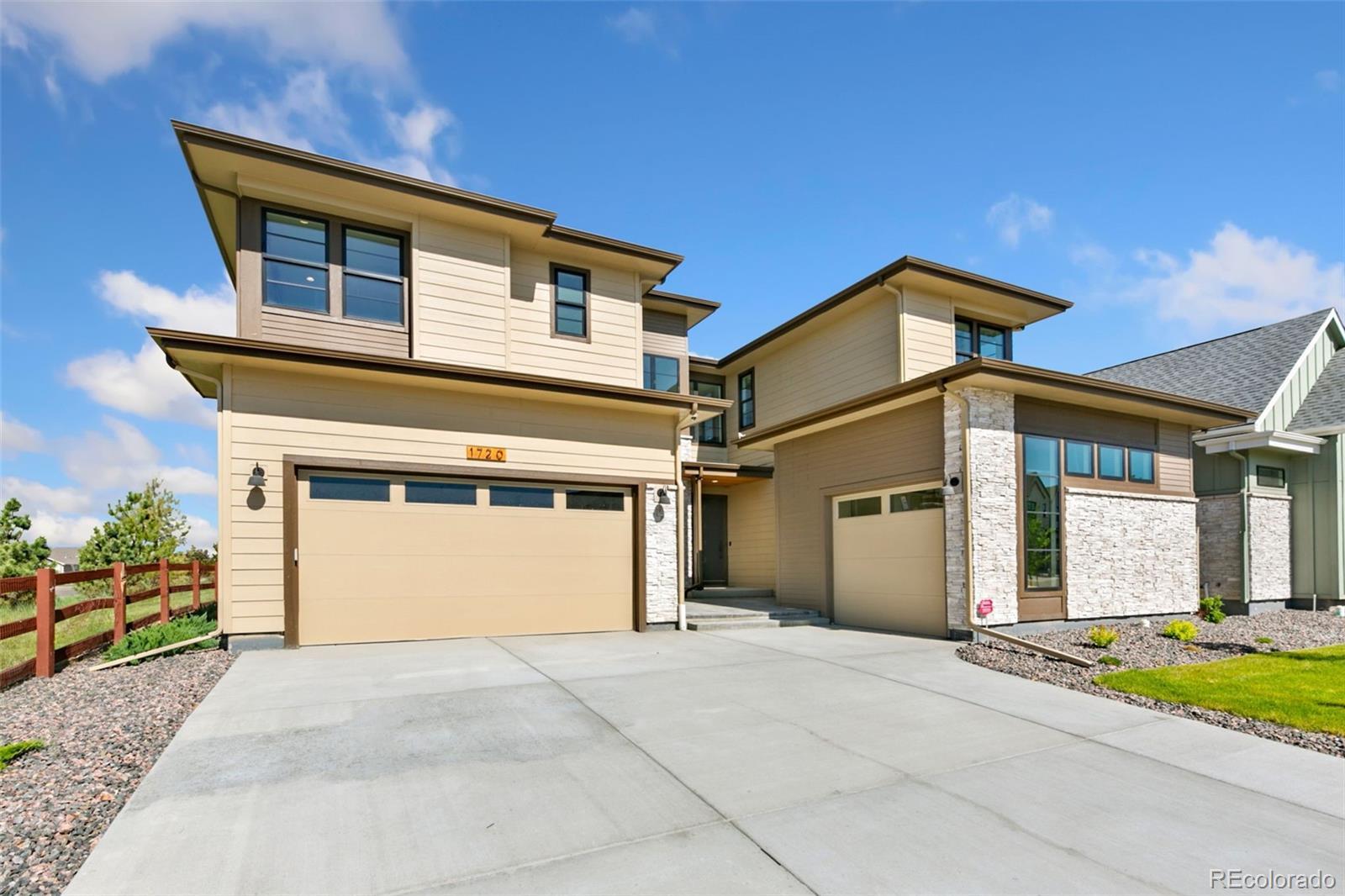 Photo of Listing #8049665